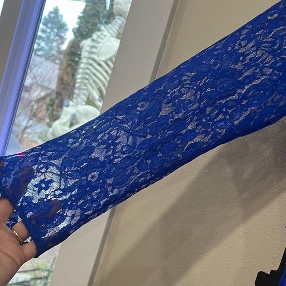 Maternity Dress - Picture 5 of 5